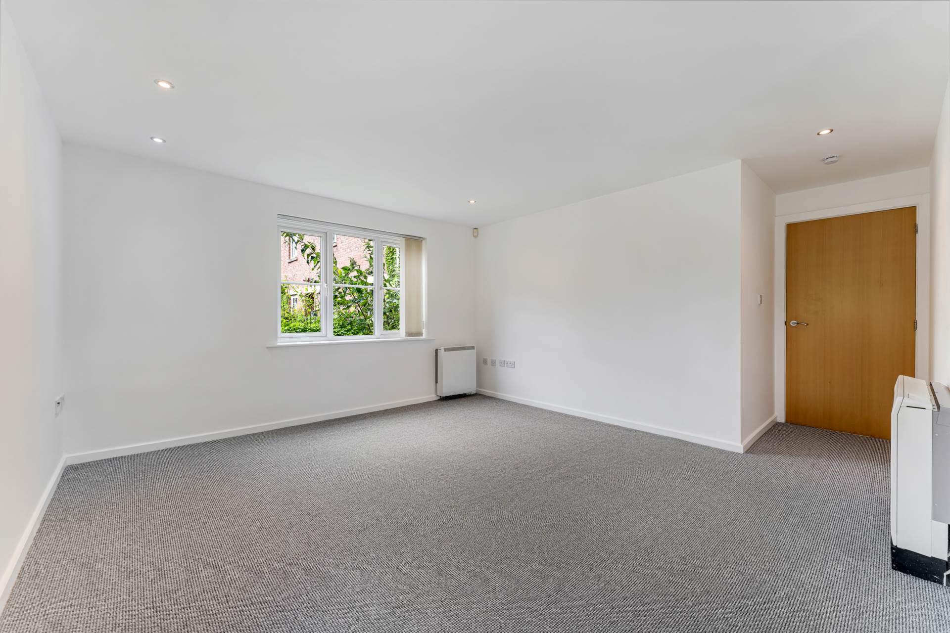 Additional Property Image 2 bedroom Flat for sale in Salford 3