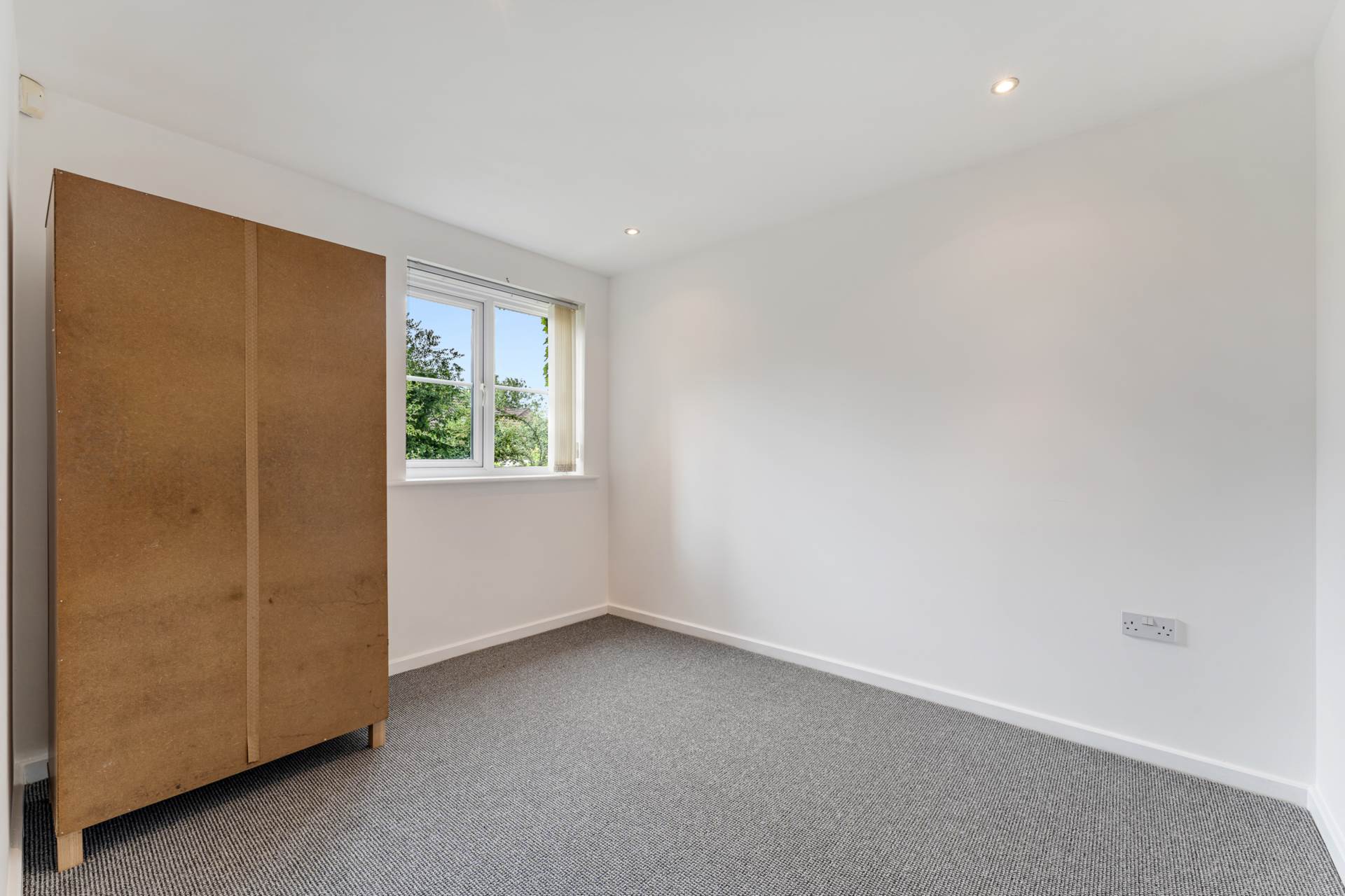 Additional Property Image 2 bedroom Flat for sale in Salford 11