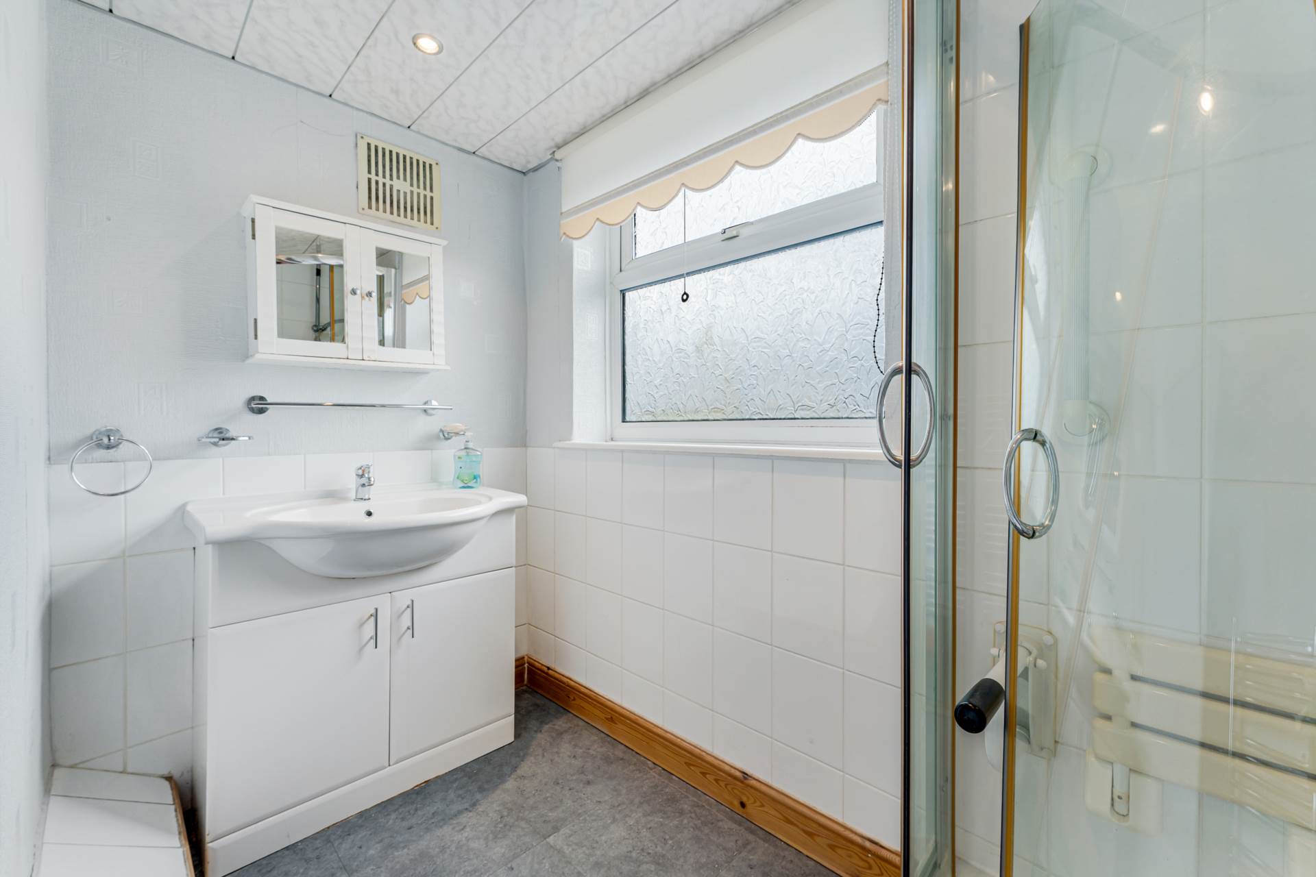 Additional Property Image 3 bedroom Semi Detached for sale in Manchester 13