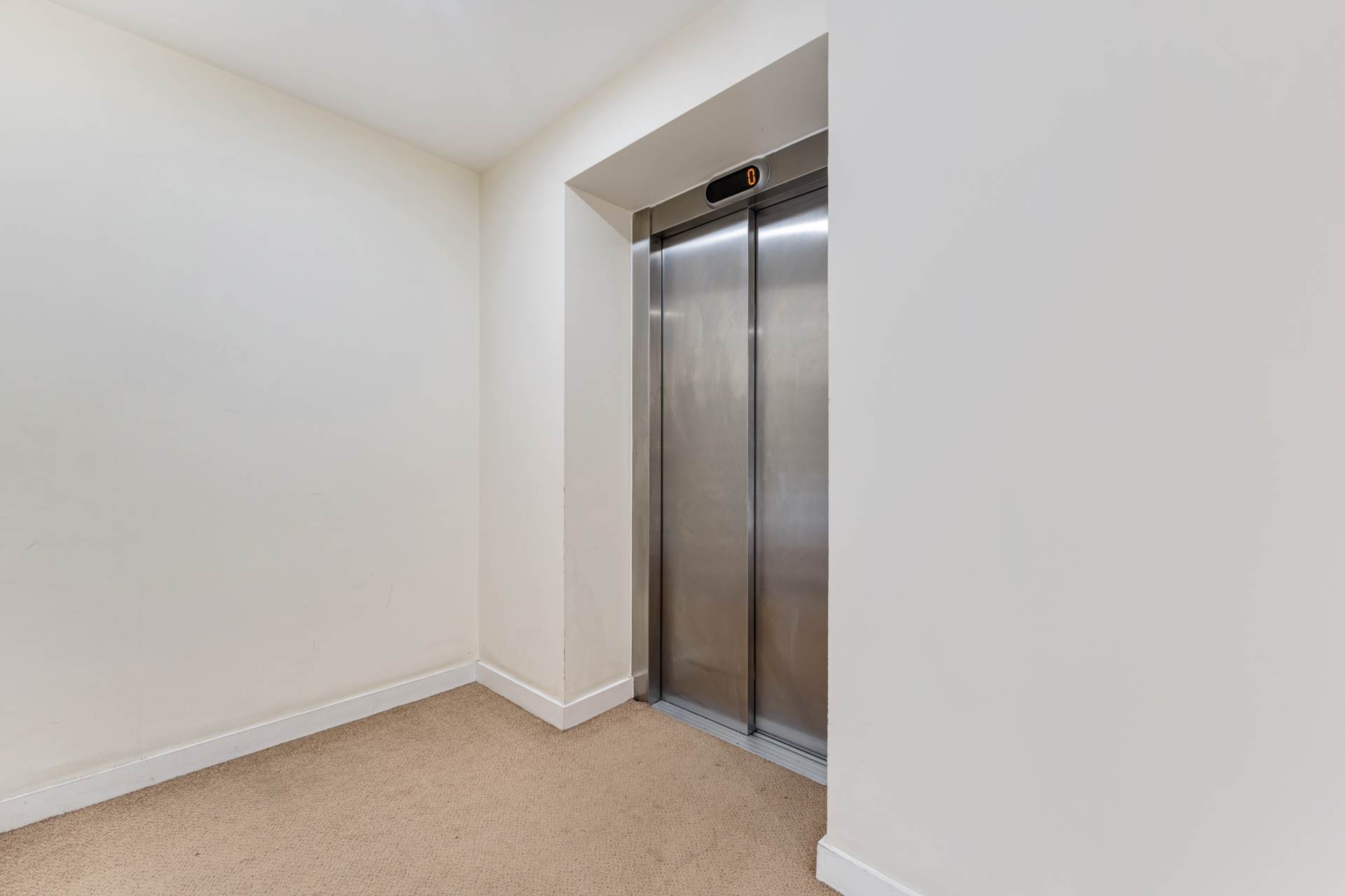 Additional Property Image 1 bedroom Flat for sale in Salford 3