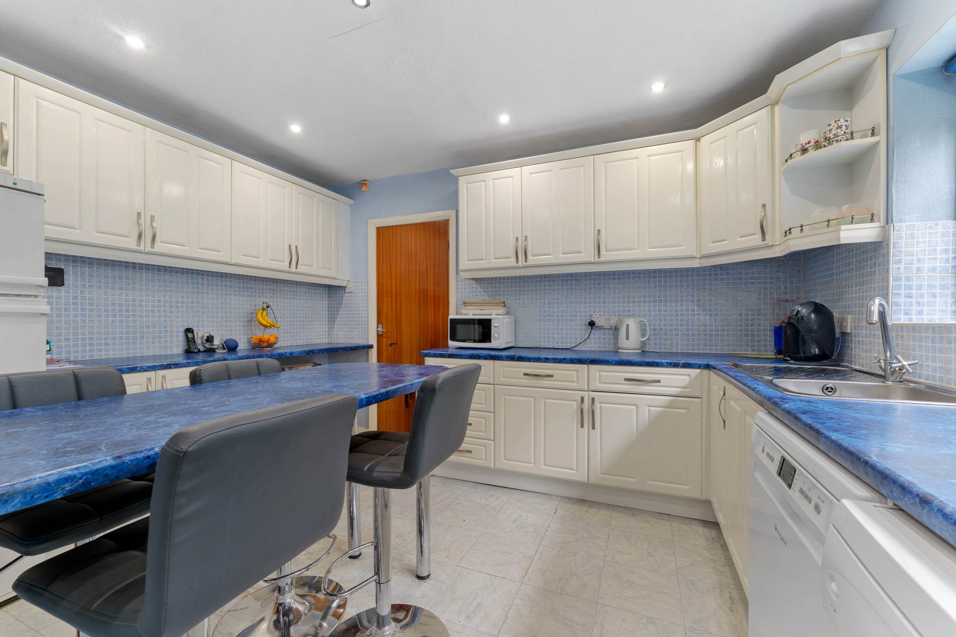 Additional Property Image 4 bedroom Detached for sale in Manchester 15