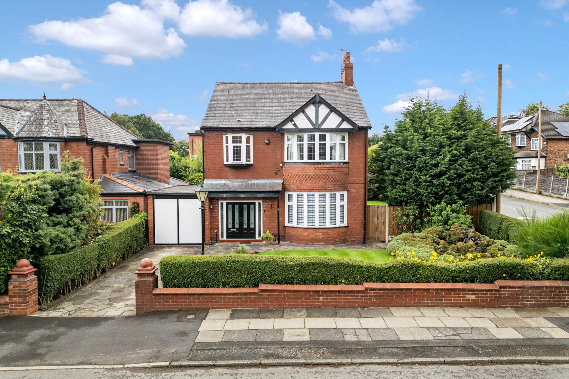 Additional Property Image 5 bedroom Detached for sale in Manchester 2