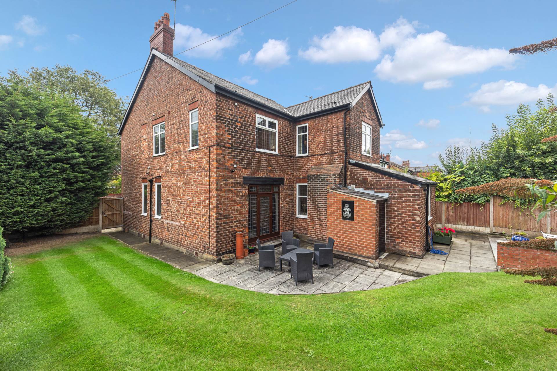 Additional Property Image 5 bedroom Detached for sale in Manchester 28
