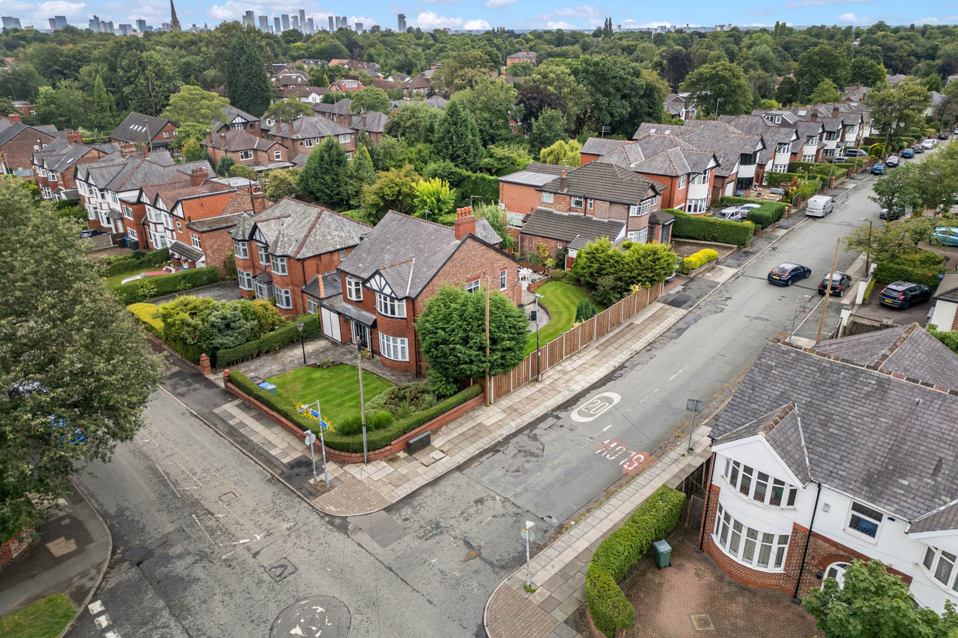 Additional Property Image 5 bedroom Detached for sale in Manchester 32