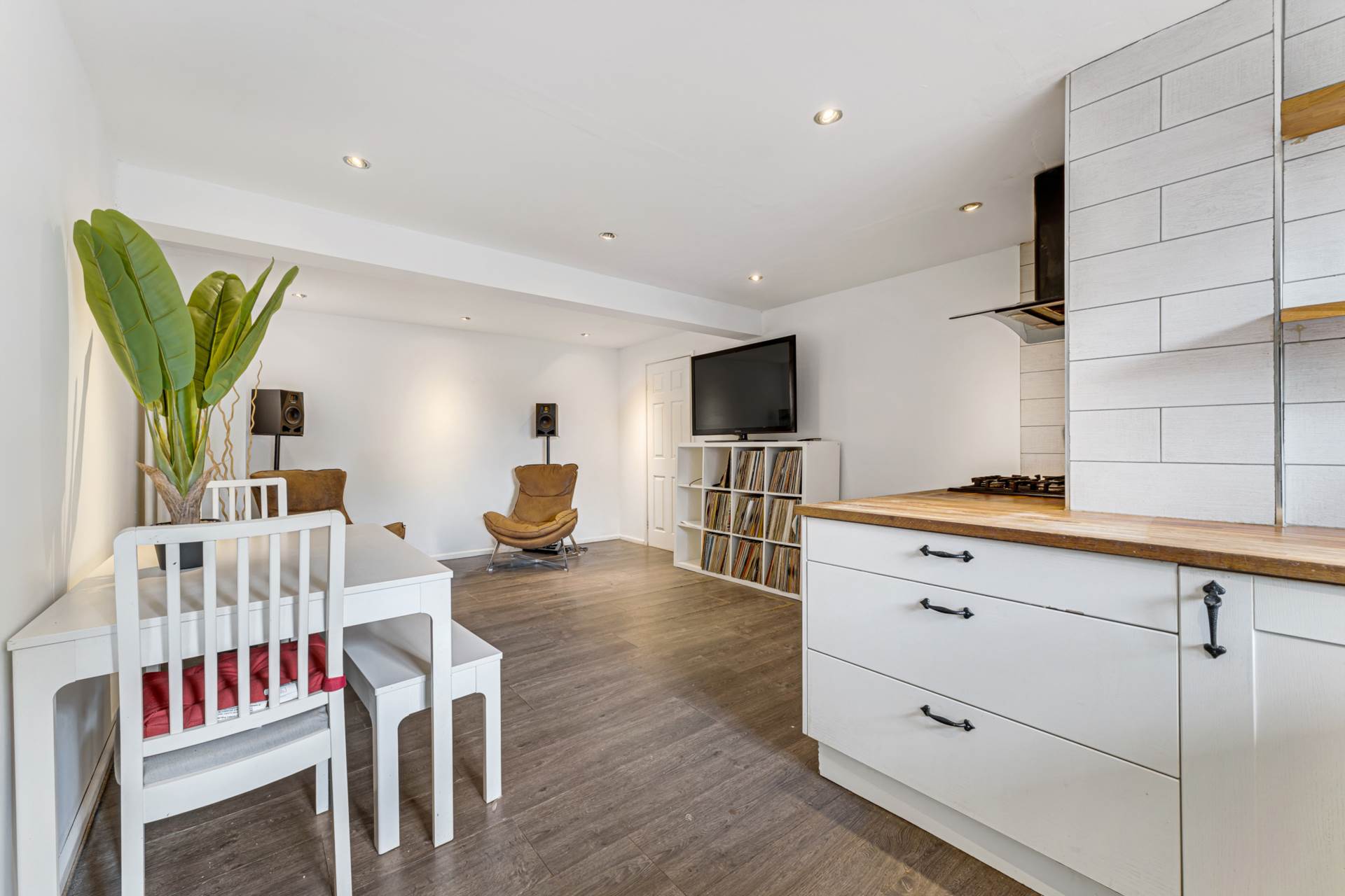 Additional Property Image 3 bedroom Terraced for sale in Manchester 10