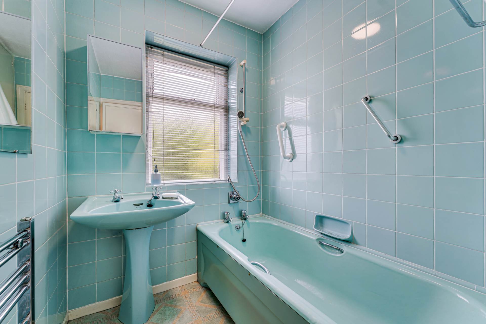 Additional Property Image 3 bedroom Detached for sale in Manchester 16