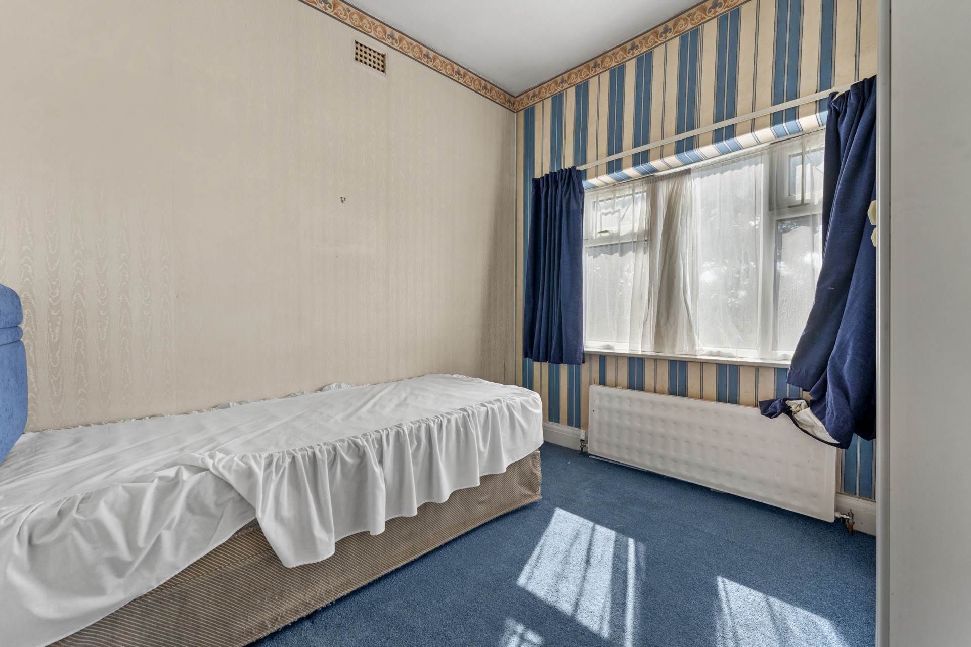 Additional Property Image 4 bedroom Semi Detached for sale in Salford 14