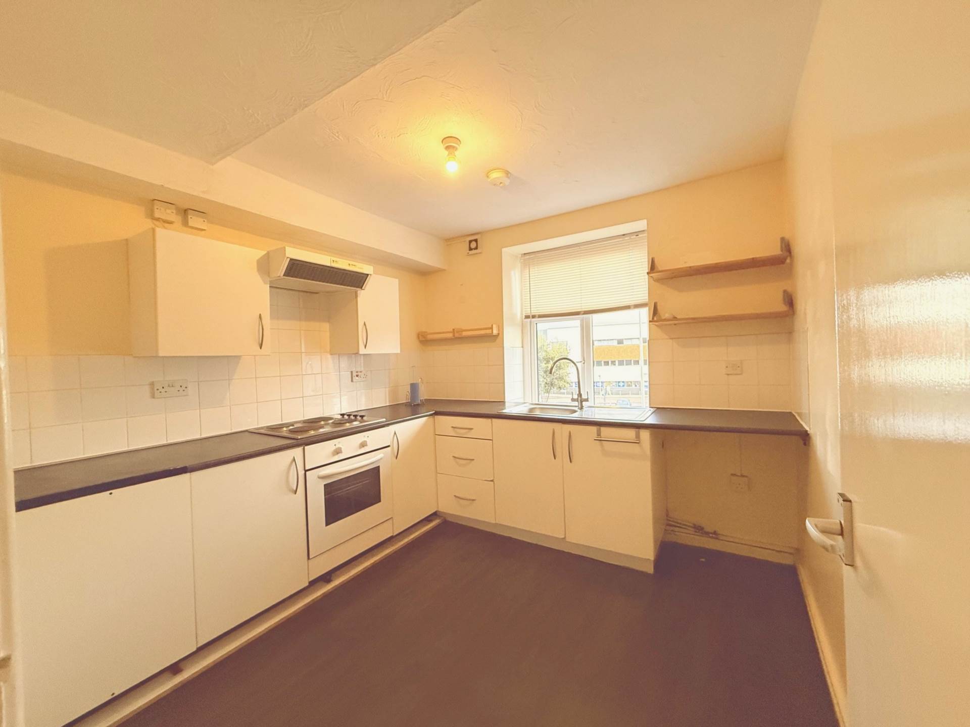 Additional Property Image 2 bedroom Flat to rent in Ashton Under Lyne 2