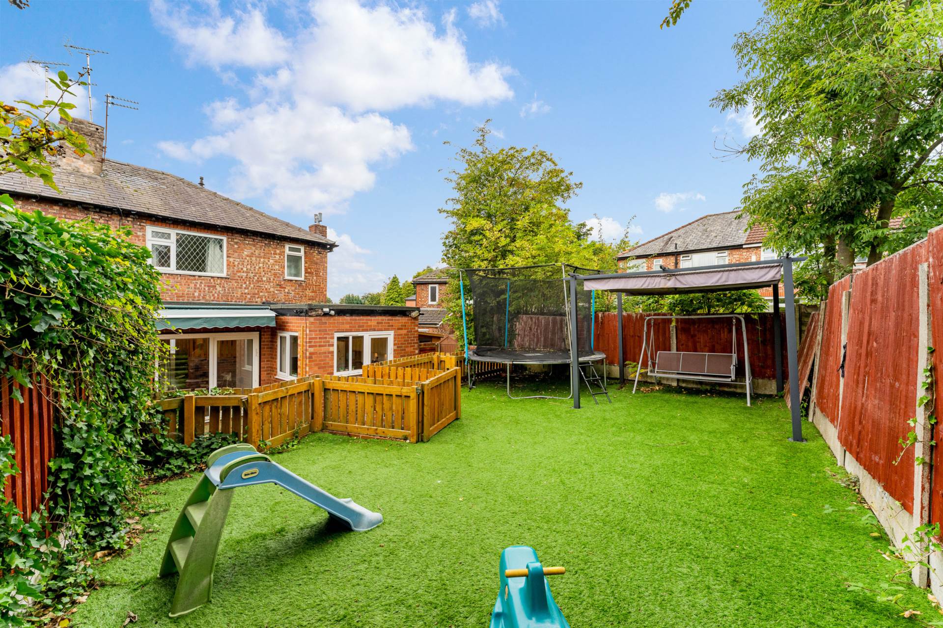 Additional Property Image 3 bedroom Semi Detached for sale in Manchester 19