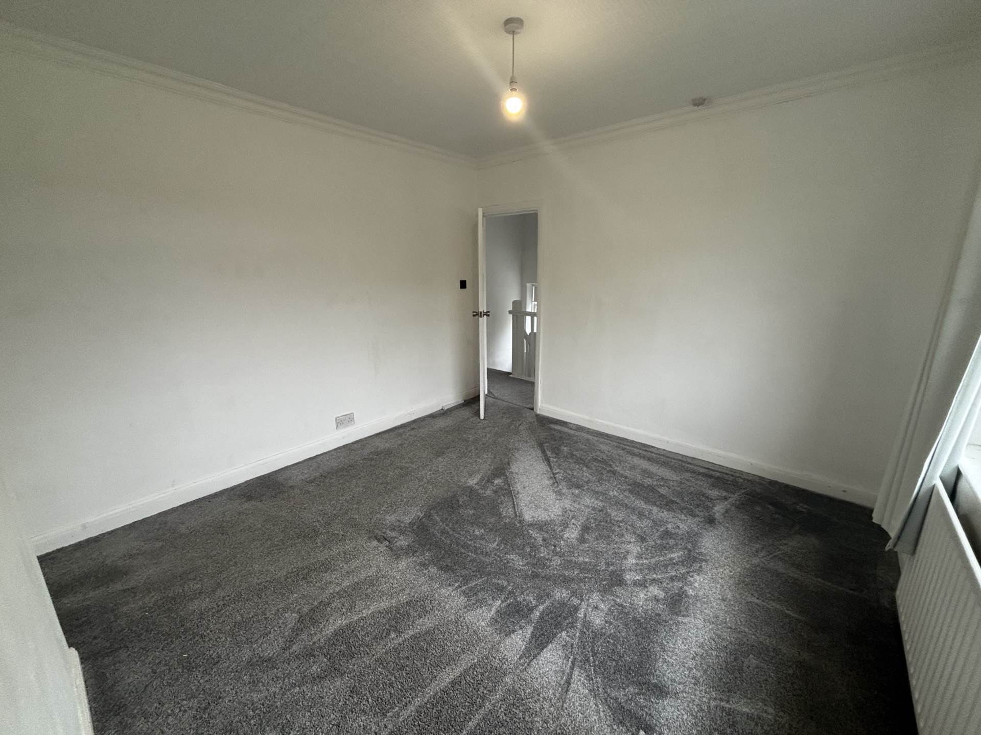 Additional Property Image 3 bedroom Terraced to rent in Oldham 9