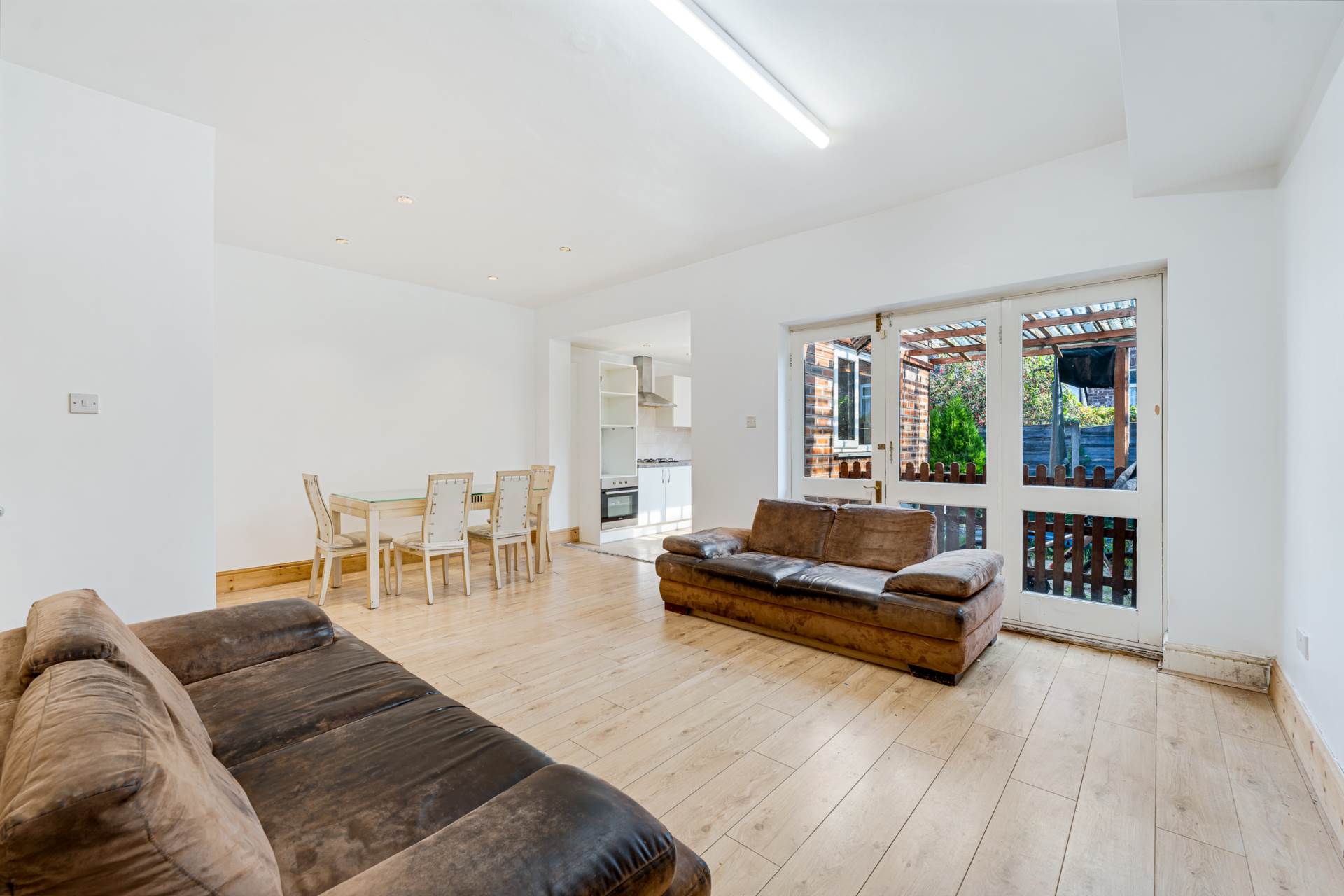 Additional Property Image 3 bedroom Detached for sale in Manchester 7