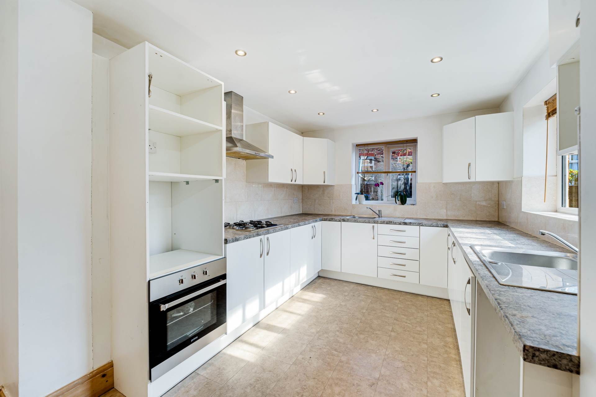 Additional Property Image 3 bedroom Detached for sale in Manchester 9