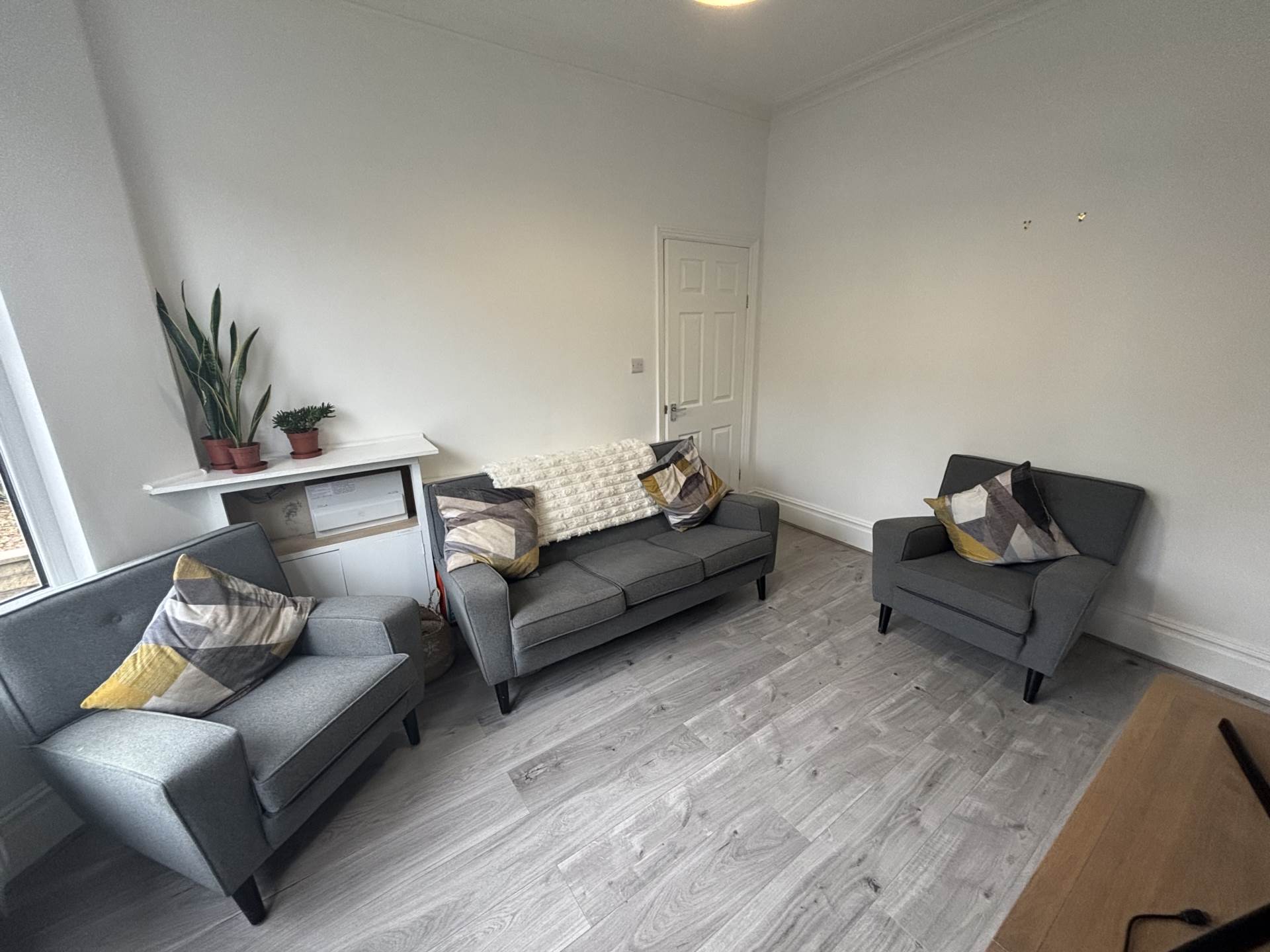 Additional Property Image 3 bedroom Terraced to rent in Sale 4