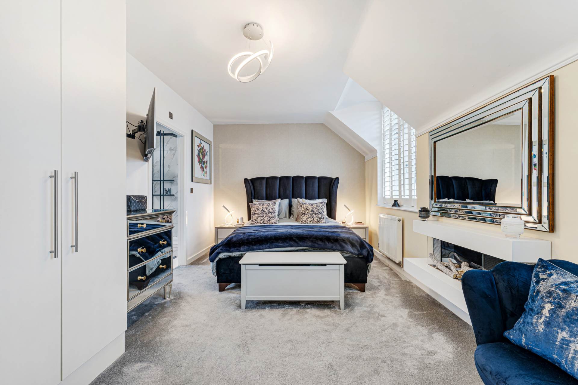 Additional Property Image 2 bedroom Detached to rent in Salford 7