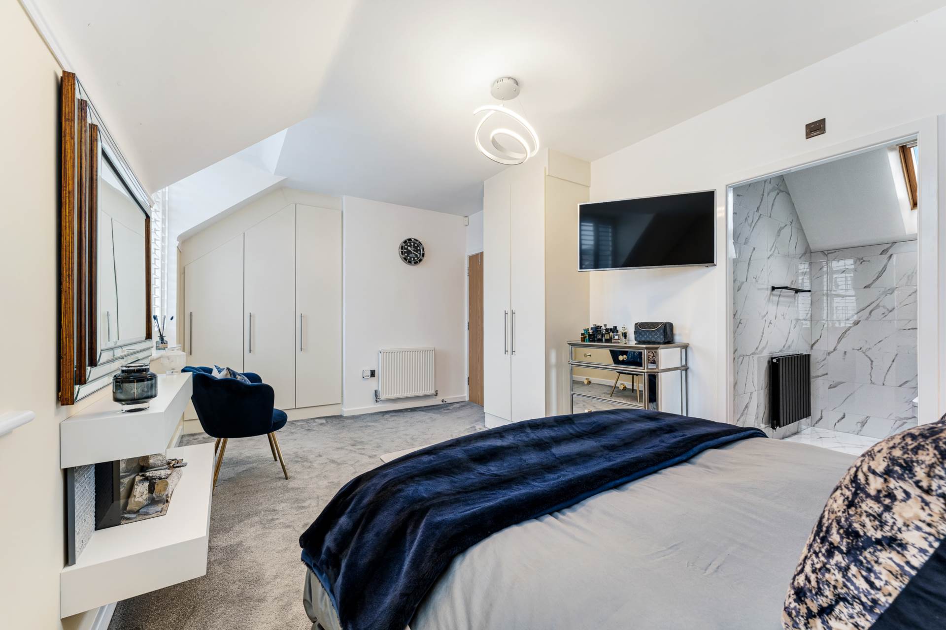 Additional Property Image 2 bedroom Detached to rent in Salford 8