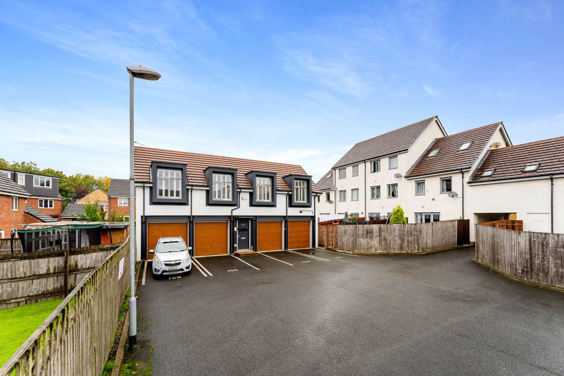 Additional Property Image 2 bedroom Detached to rent in Salford 18