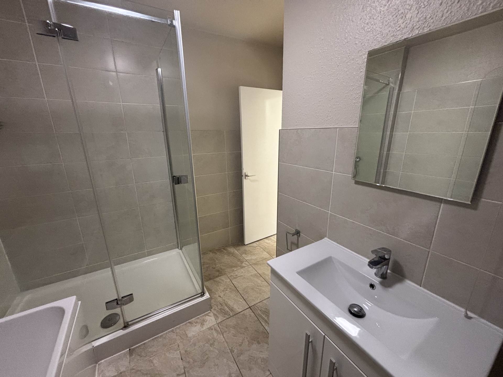 Additional Property Image 2 bedroom Flat to rent in Manchester 13
