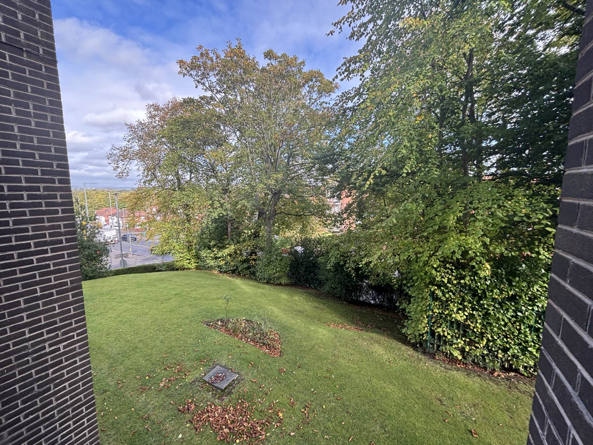 Additional Property Image 2 bedroom Flat to rent in Manchester 17