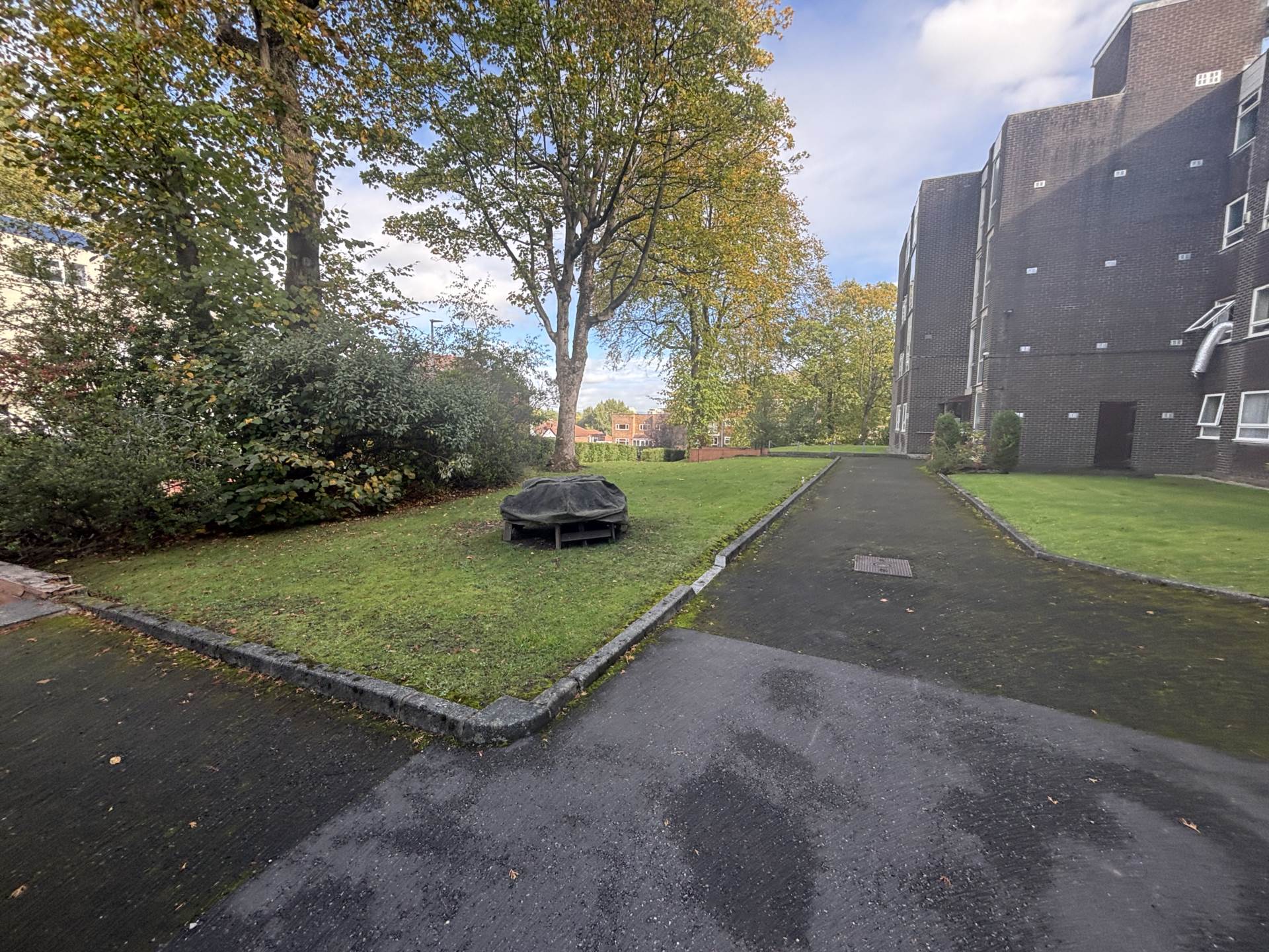 Additional Property Image 2 bedroom Flat to rent in Manchester 18