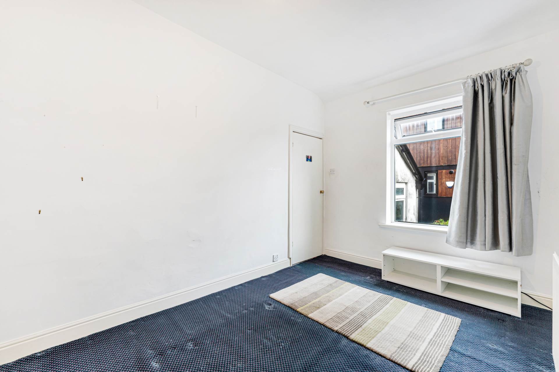Additional Property Image 2 bedroom End of Terrace for sale in Manchester 10