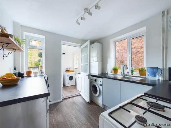 Additional Property Image 3 bedroom Semi Detached for sale in Marlow 5