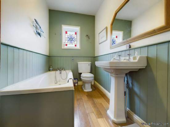 Additional Property Image 2 bedroom End of Terrace for sale in Marlow 6