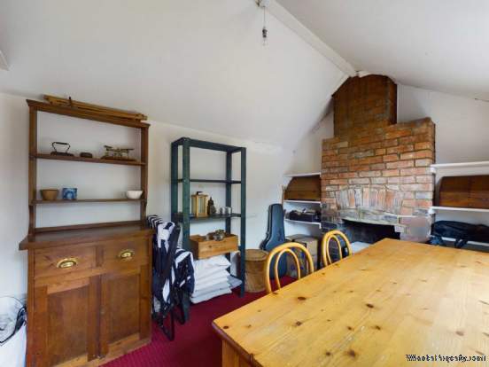 Additional Property Image 2 bedroom End of Terrace for sale in Marlow 8