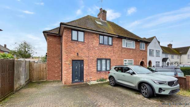 4 bedroom Semi Detached for sale in Marlow