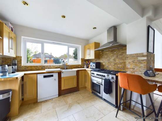 Additional Property Image 4 bedroom Semi Detached for sale in Marlow 6
