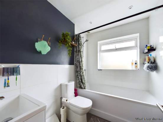 Additional Property Image 4 bedroom Semi Detached for sale in Marlow 13