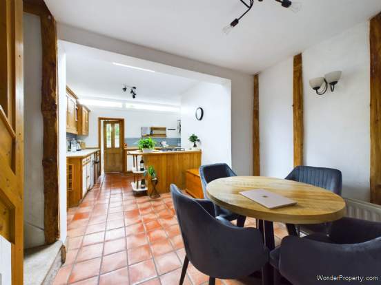 Additional Property Image 2 bedroom Cottage for sale in Marlow 3