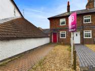 2 bedroom Cottage for sale in Marlow