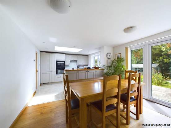 Additional Property Image 4 bedroom Detached for sale in Frieth 9