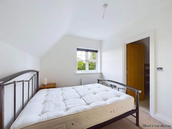 Additional Property Image 2 bedroom Apartment for sale in Marlow 7