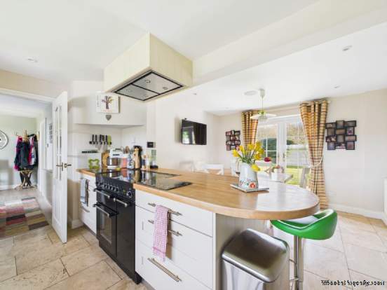 Additional Property Image 3 bedroom Semi Detached for sale in Maidenhead 14
