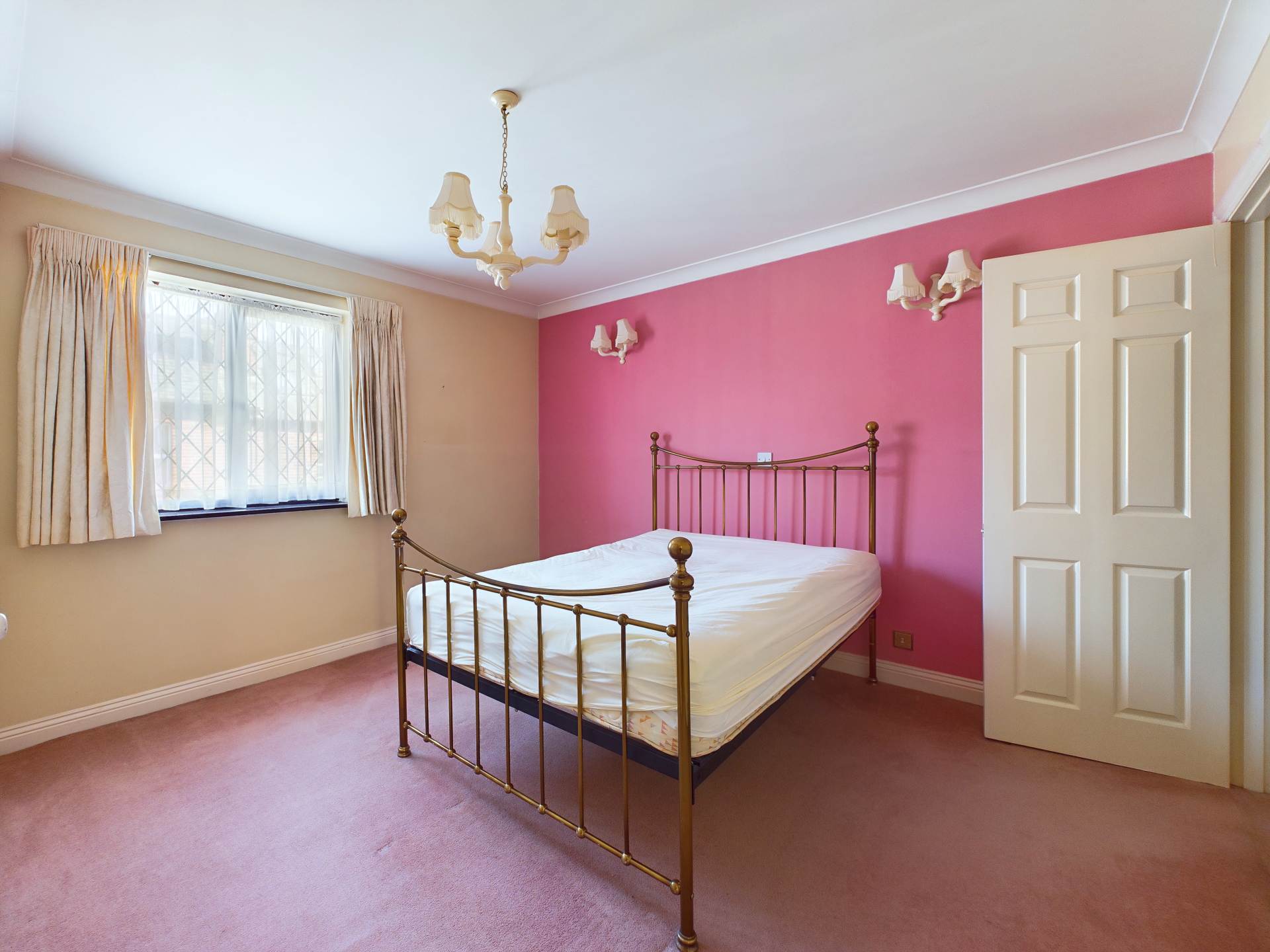 Additional Property Image 3 bedroom End of Terrace for sale in Marlow 5