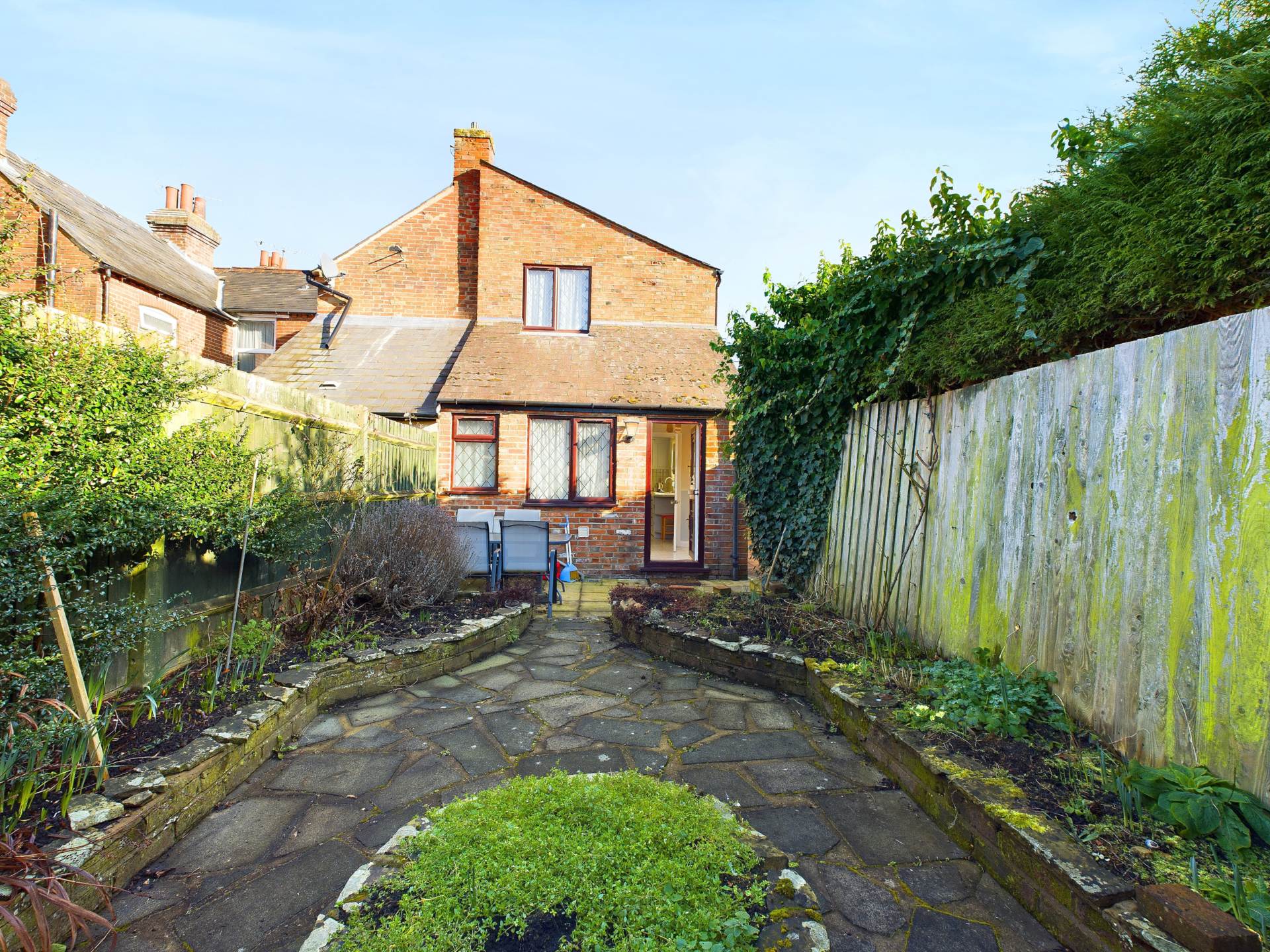 Additional Property Image 3 bedroom End of Terrace for sale in Marlow 15