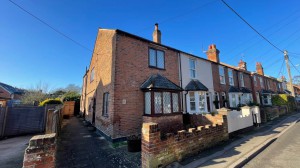 3 bedroom End of Terrace for sale in Marlow