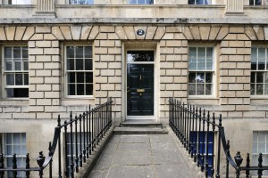 2 bedroom Apartment to rent in Bath