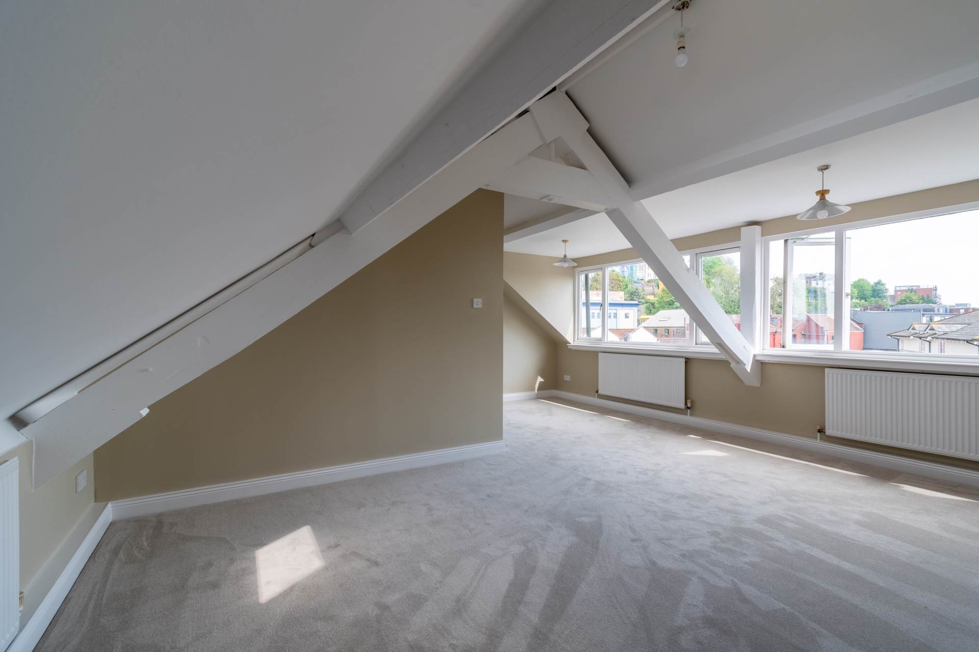 Additional Property Image 2 bedroom Duplex for sale in Bristol 5
