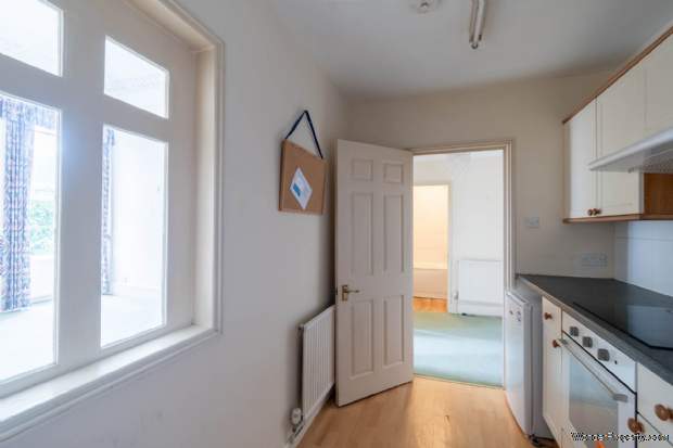 Additional Property Image 2 bedroom Apartment for sale in Bath 7