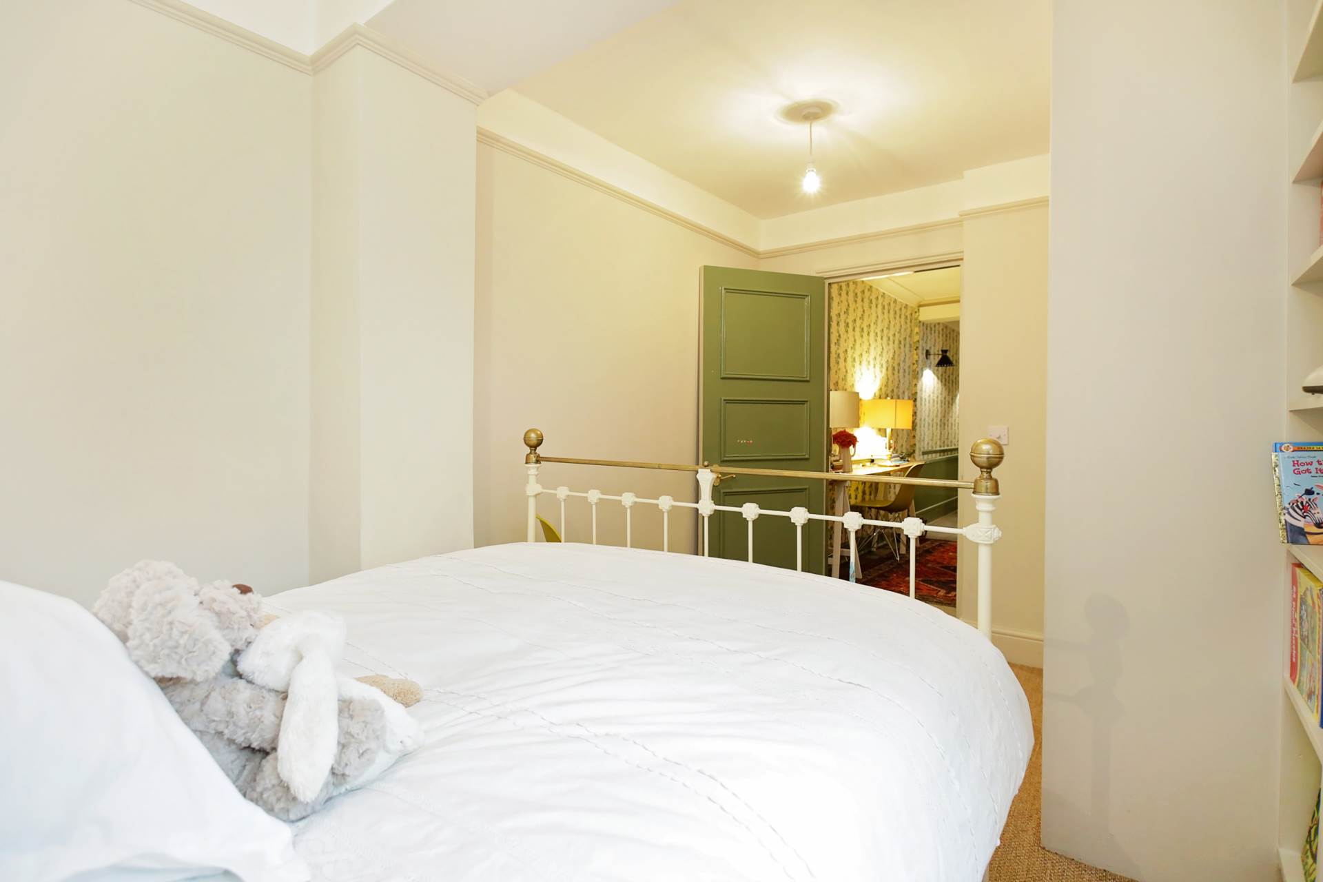 Additional Property Image 2 bedroom Apartment to rent in London 17