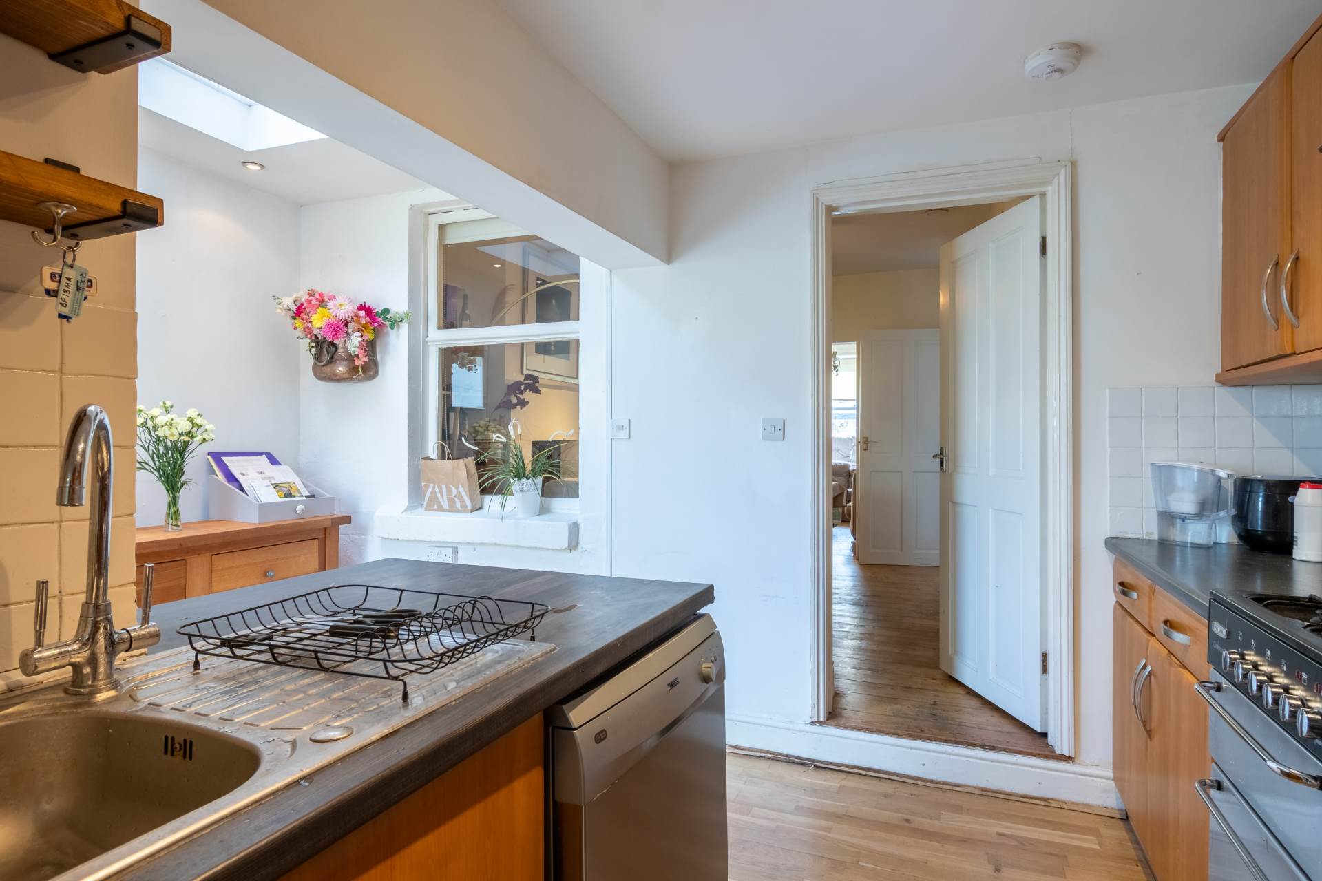 Additional Property Image 2 bedroom Terraced to rent in Bath 8