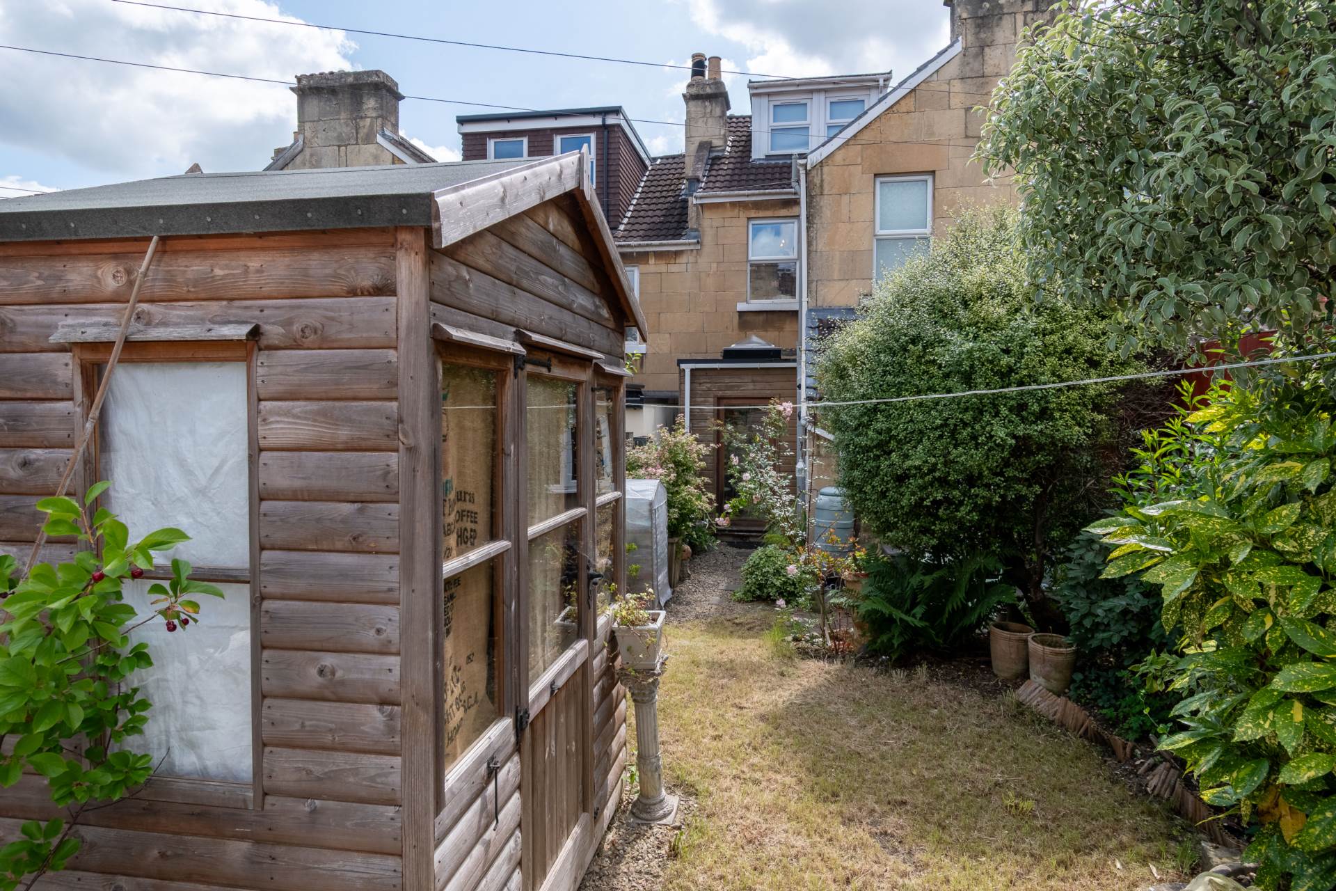 Additional Property Image 2 bedroom Terraced to rent in Bath 17