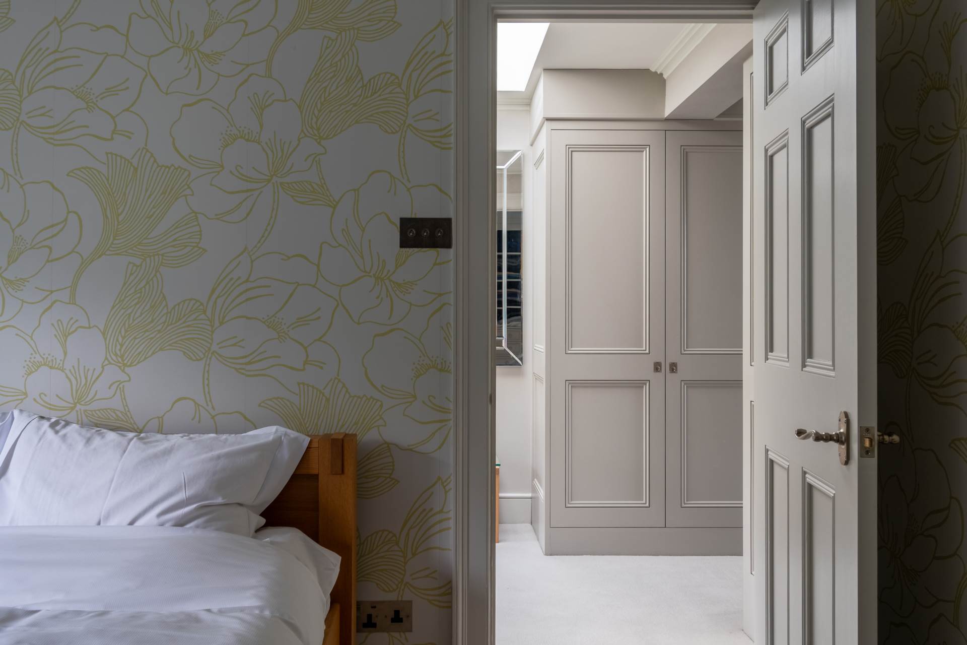 Additional Property Image 3 bedroom Apartment to rent in Bath 17