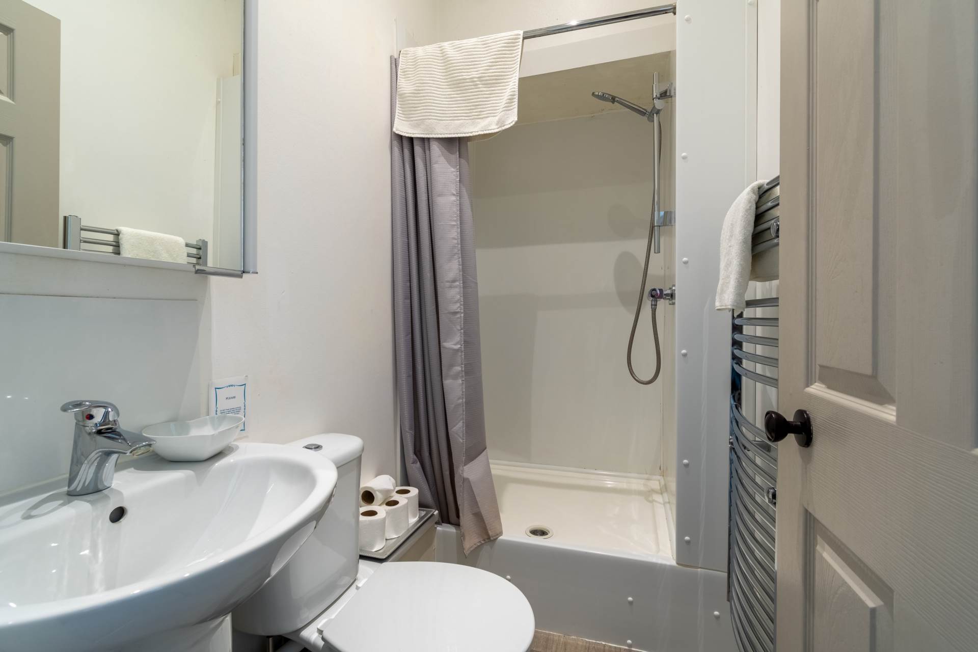 Additional Property Image 1 bedroom Apartment to rent in Bath 7