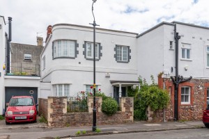3 bedroom Semi Detached to rent in Bristol