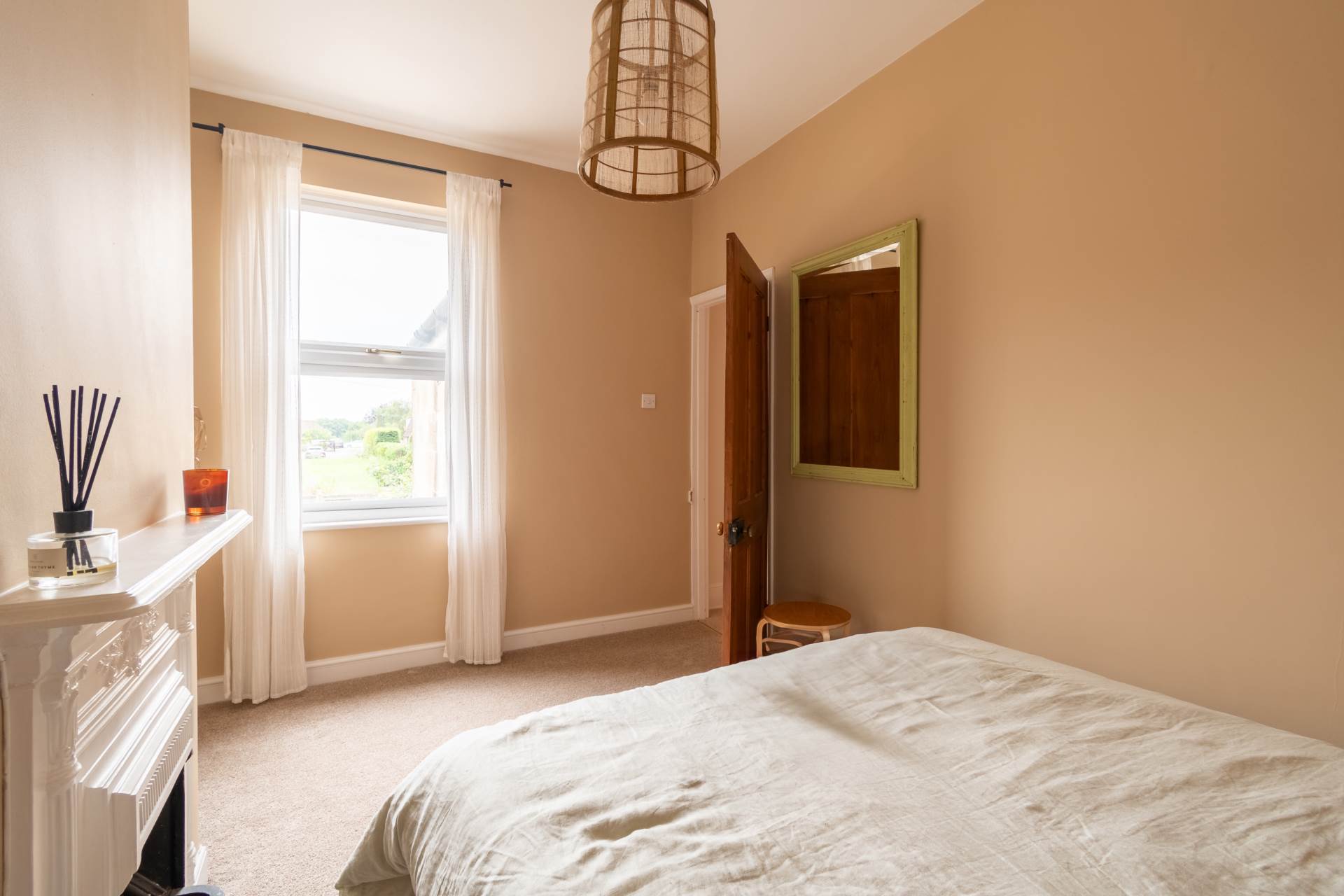 Additional Property Image 2 bedroom Terraced to rent in Bath 8
