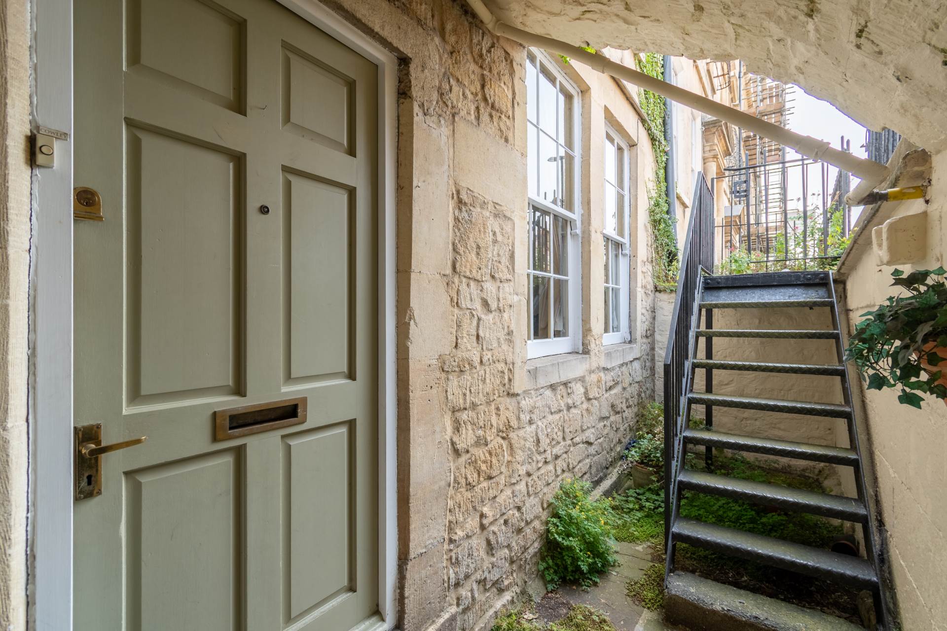 Additional Property Image 2 bedroom Apartment for sale in Bath 16