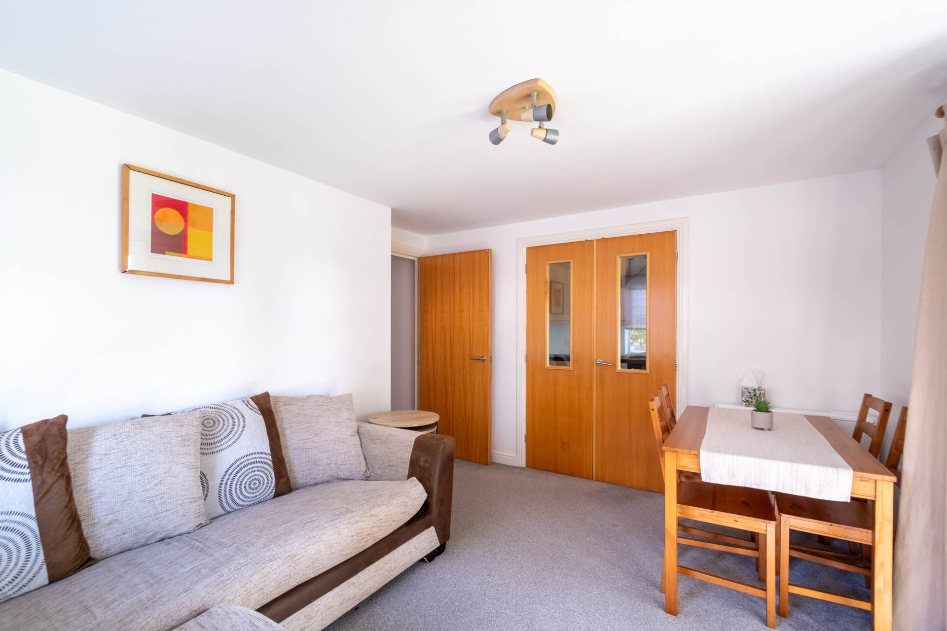 Additional Property Image 2 bedroom Apartment to rent in Bristol 6
